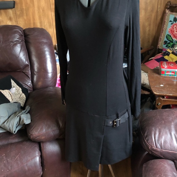 Quick Reflex Dress - Picture 2 of 6